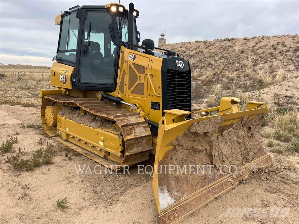 CAT D3 Kāpurķēžu buldozeri