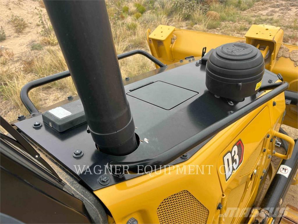 CAT D3 Kāpurķēžu buldozeri