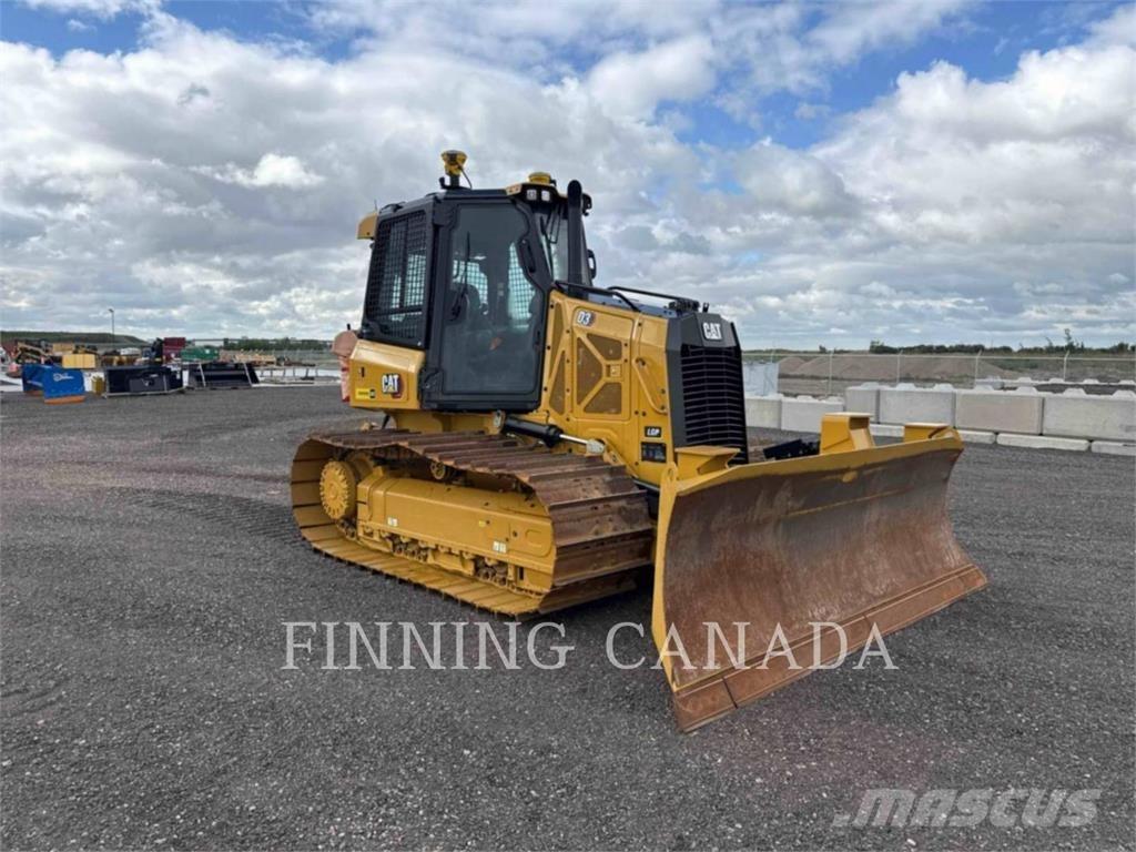 CAT D3-12 Kāpurķēžu buldozeri