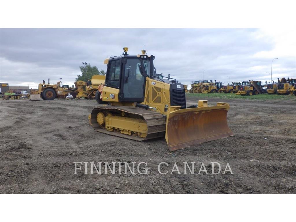 CAT D3-12 Kāpurķēžu buldozeri