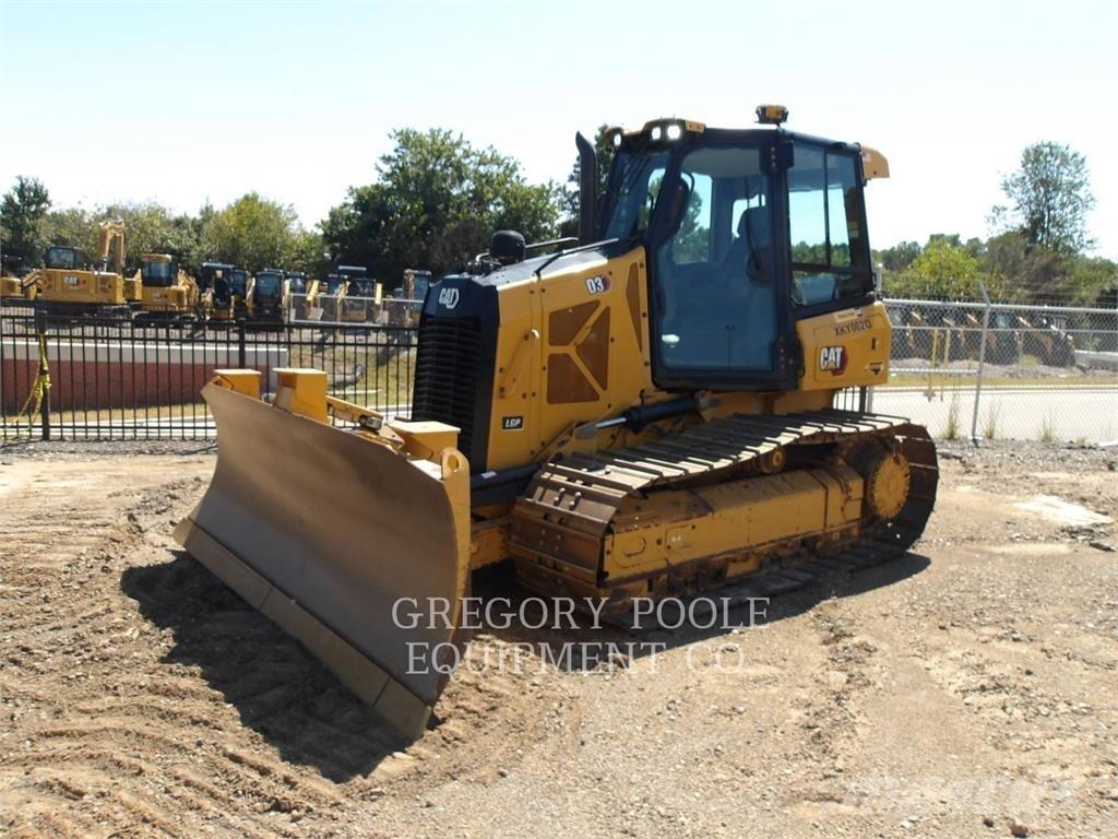 CAT D3-12LGP Kāpurķēžu buldozeri