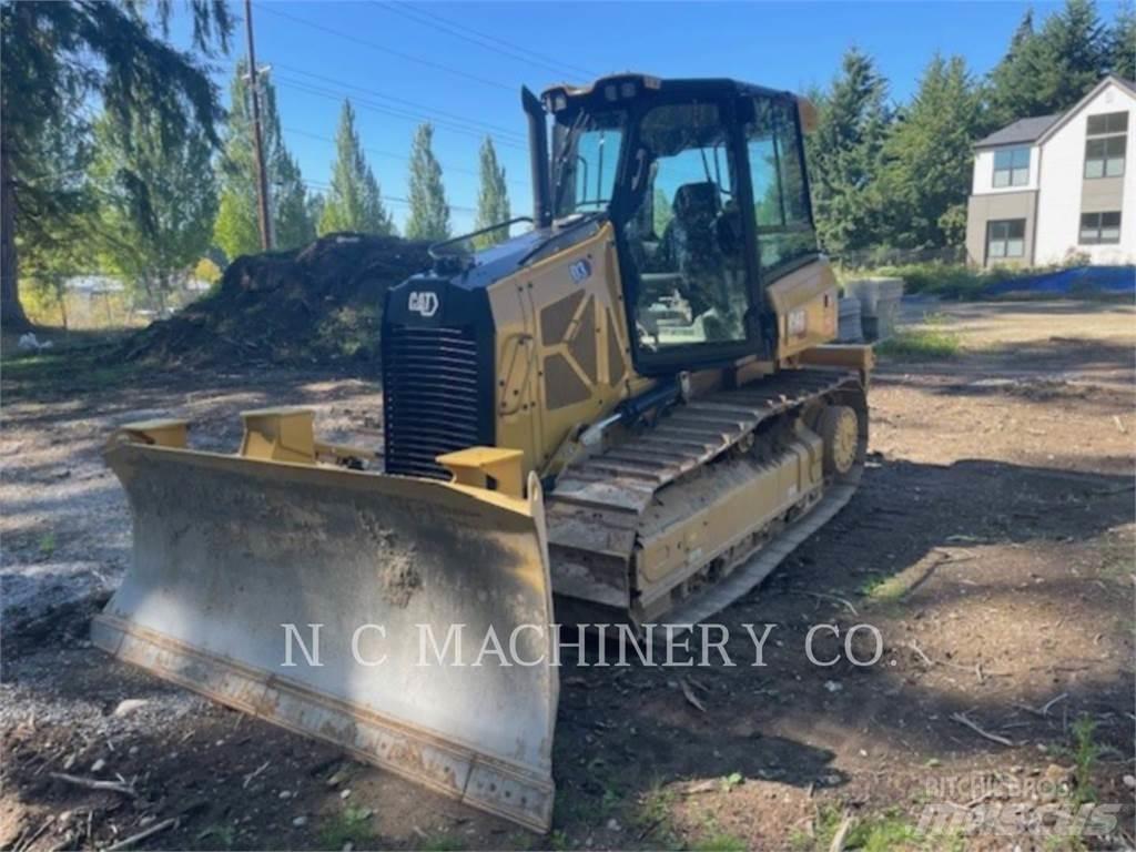 CAT D3 CB Kāpurķēžu buldozeri