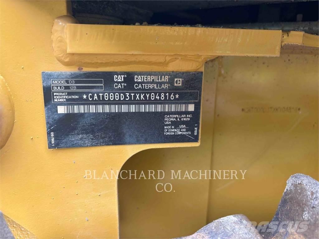 CAT D3 LGP Kāpurķēžu buldozeri