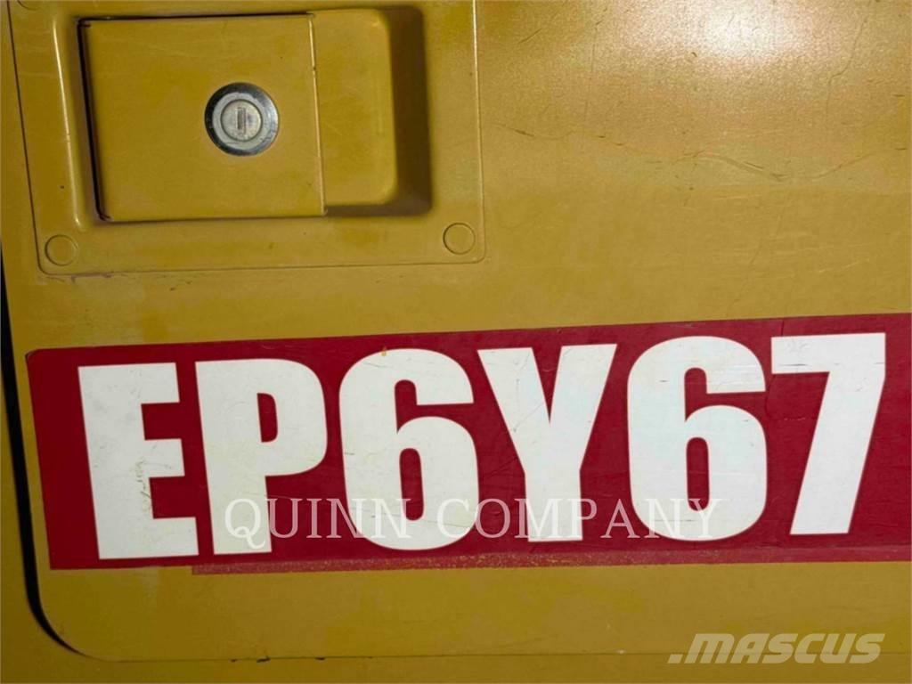 CAT D3 LGP Kāpurķēžu buldozeri