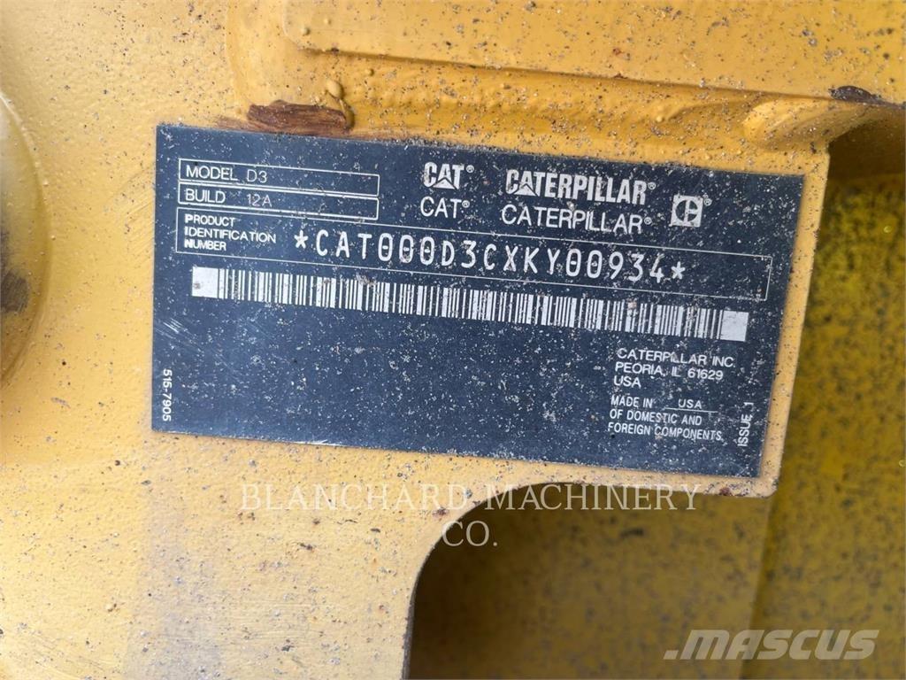 CAT D3 LGP Kāpurķēžu buldozeri