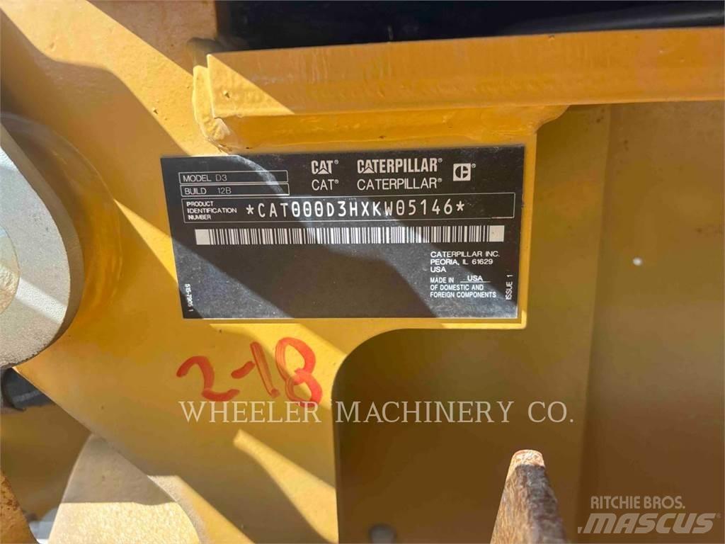 CAT D3 XL Kāpurķēžu buldozeri