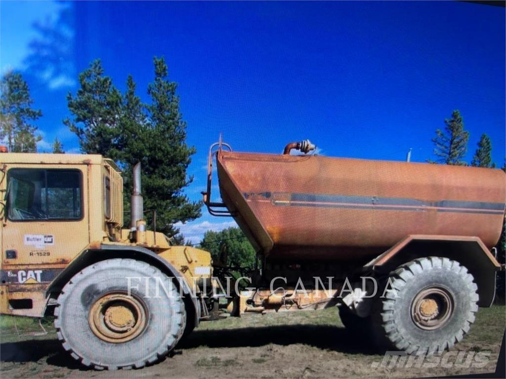 CAT D30D Skrēperi