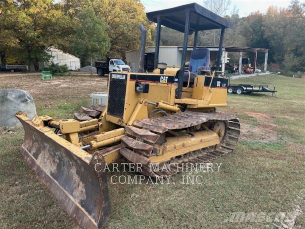 CAT D3BLGP Kāpurķēžu buldozeri