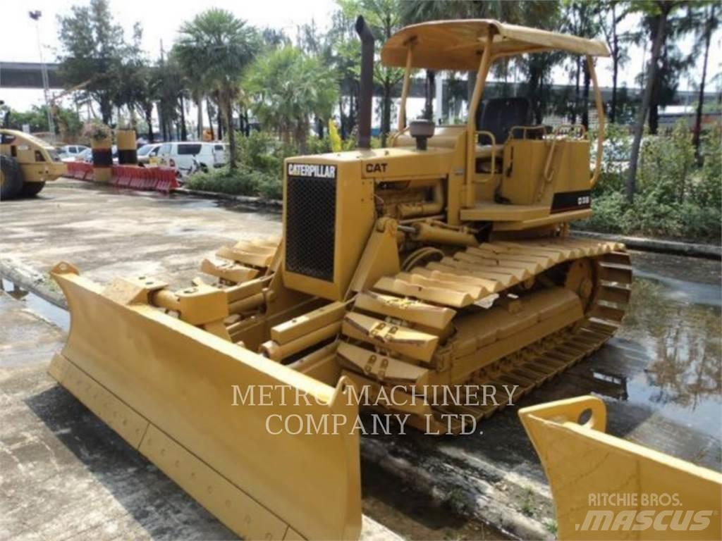 CAT D3BLGP Kāpurķēžu buldozeri