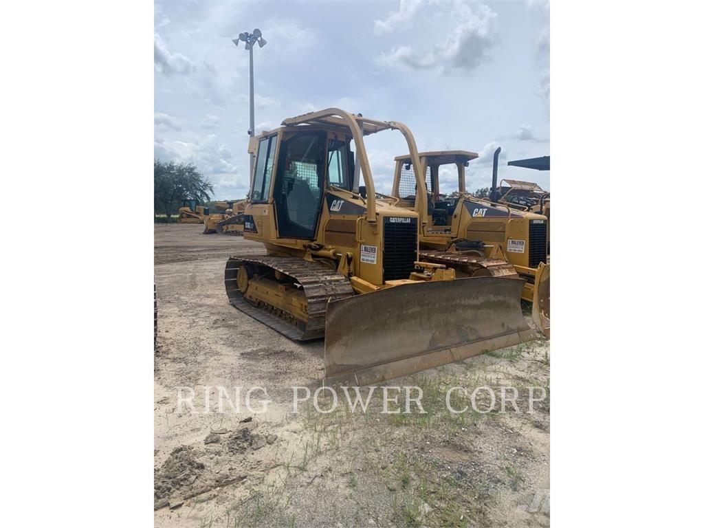 CAT D3GLGP Kāpurķēžu buldozeri