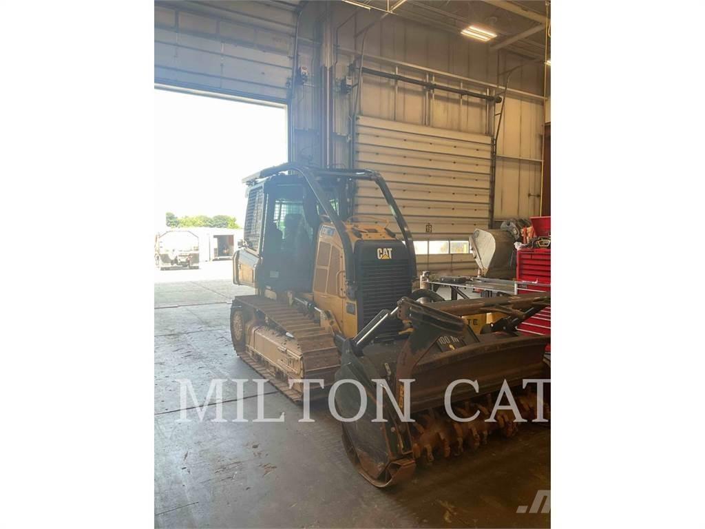CAT D3K 2 XL Kāpurķēžu buldozeri