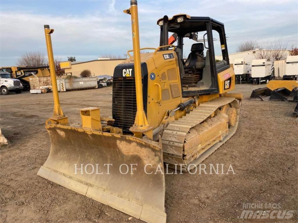 CAT D3K2 Kāpurķēžu buldozeri