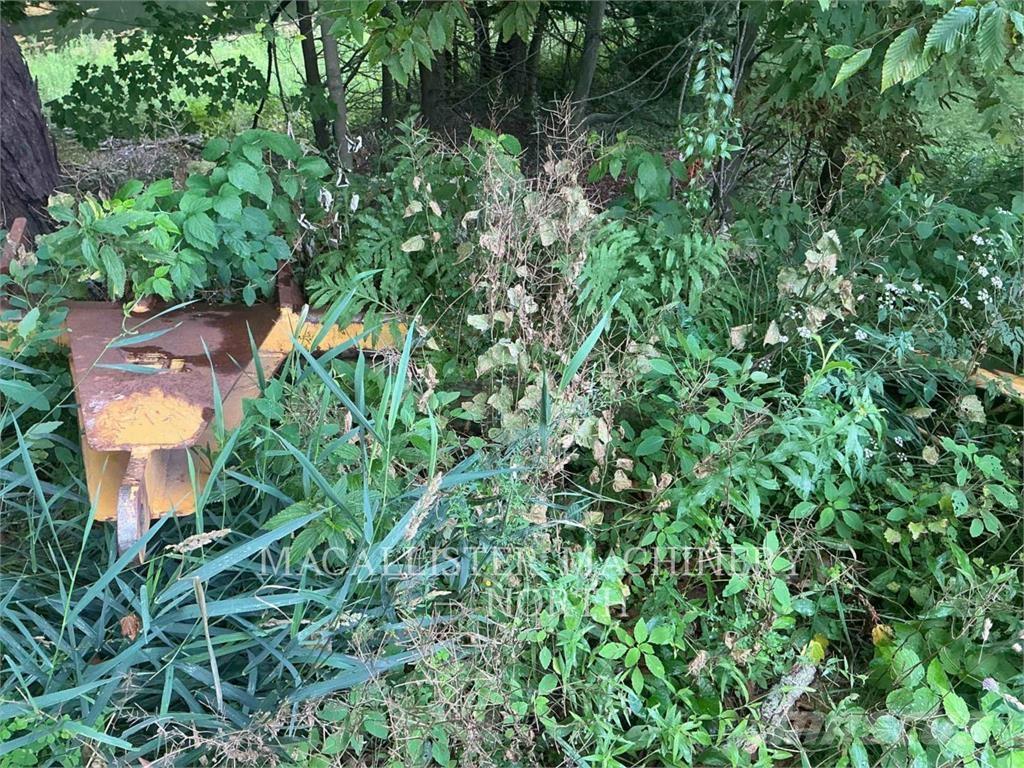 CAT D3K2L A Kāpurķēžu buldozeri