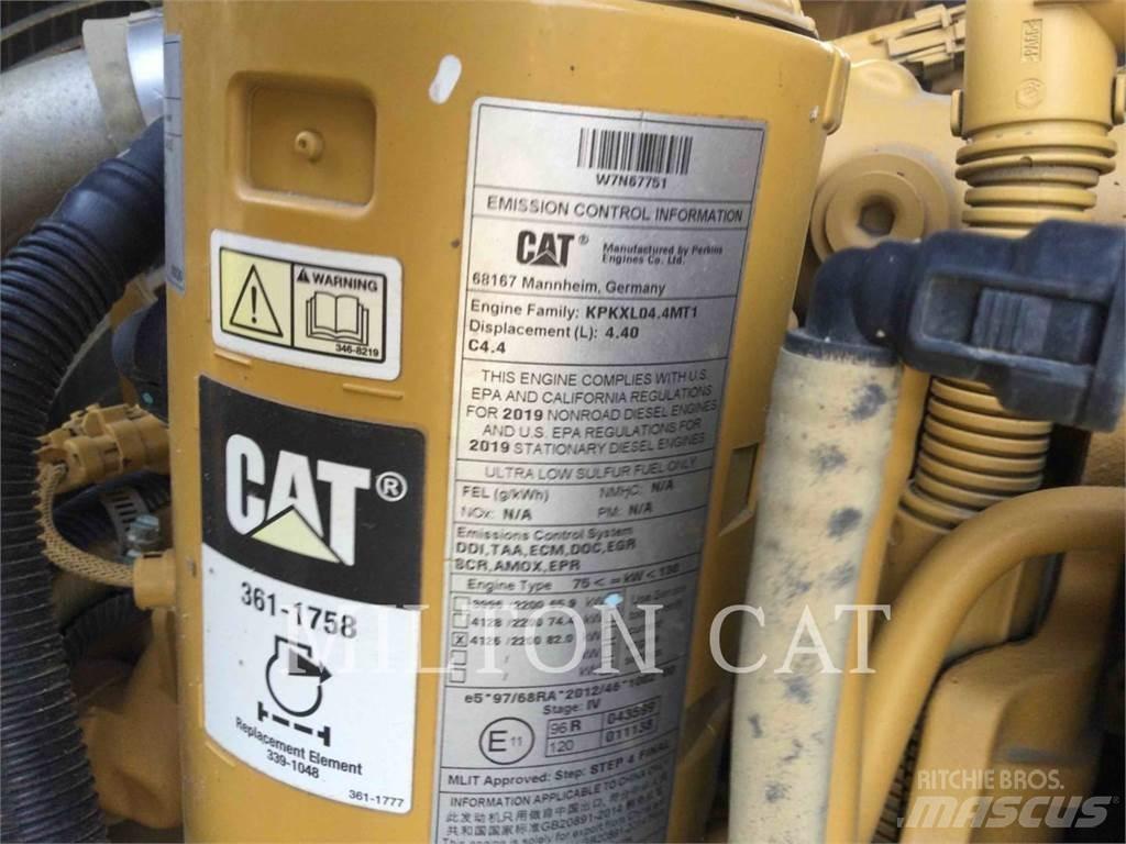 CAT D3K2LGP Kāpurķēžu buldozeri
