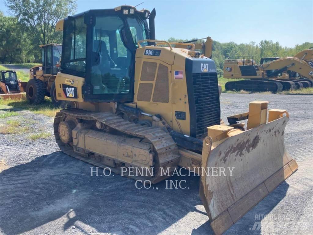 CAT D3K2XL Kāpurķēžu buldozeri