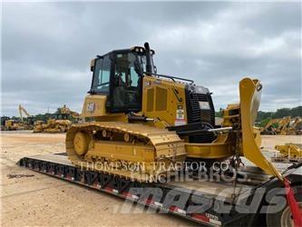 CAT D4 Kāpurķēžu buldozeri