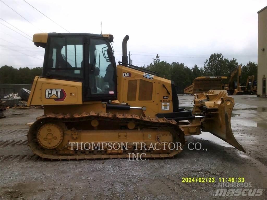 CAT D4 Kāpurķēžu buldozeri