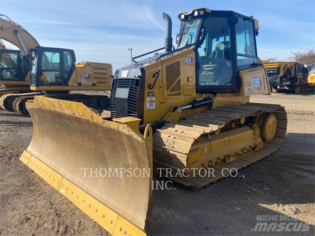 CAT D4 Kāpurķēžu buldozeri