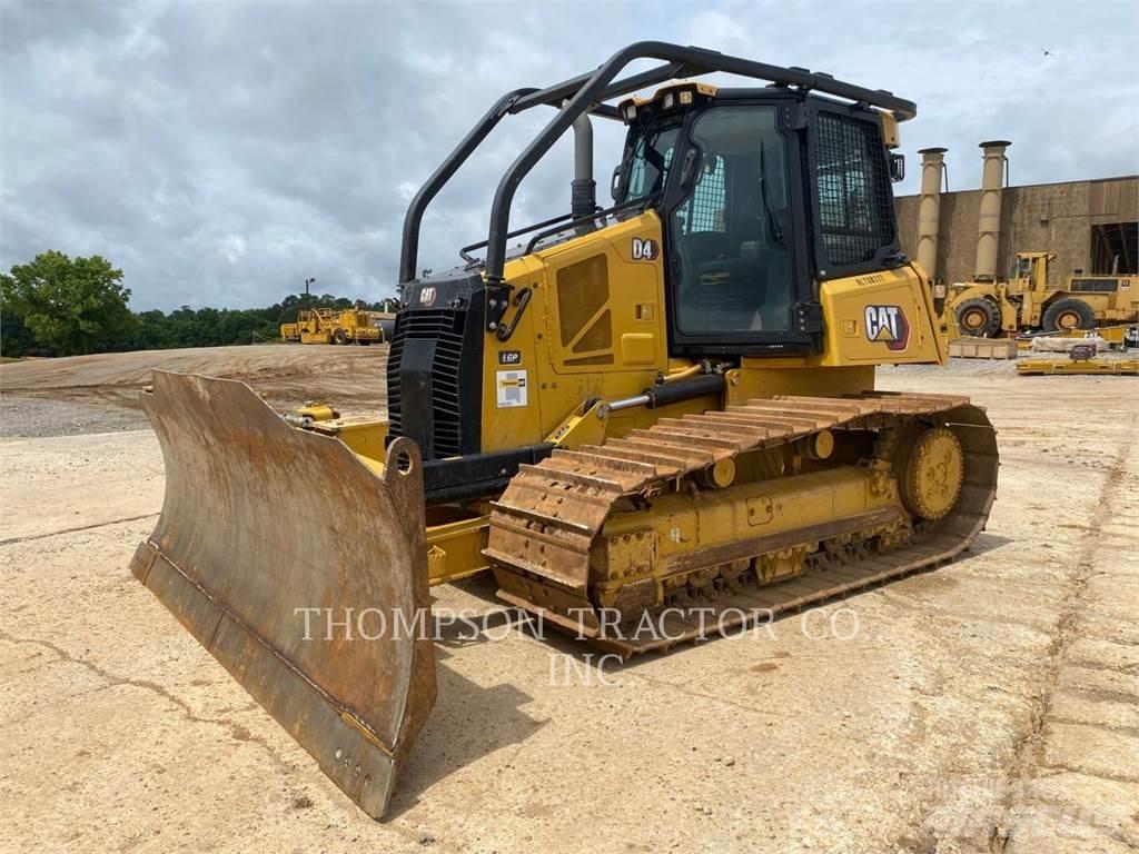 CAT D4 Kāpurķēžu buldozeri