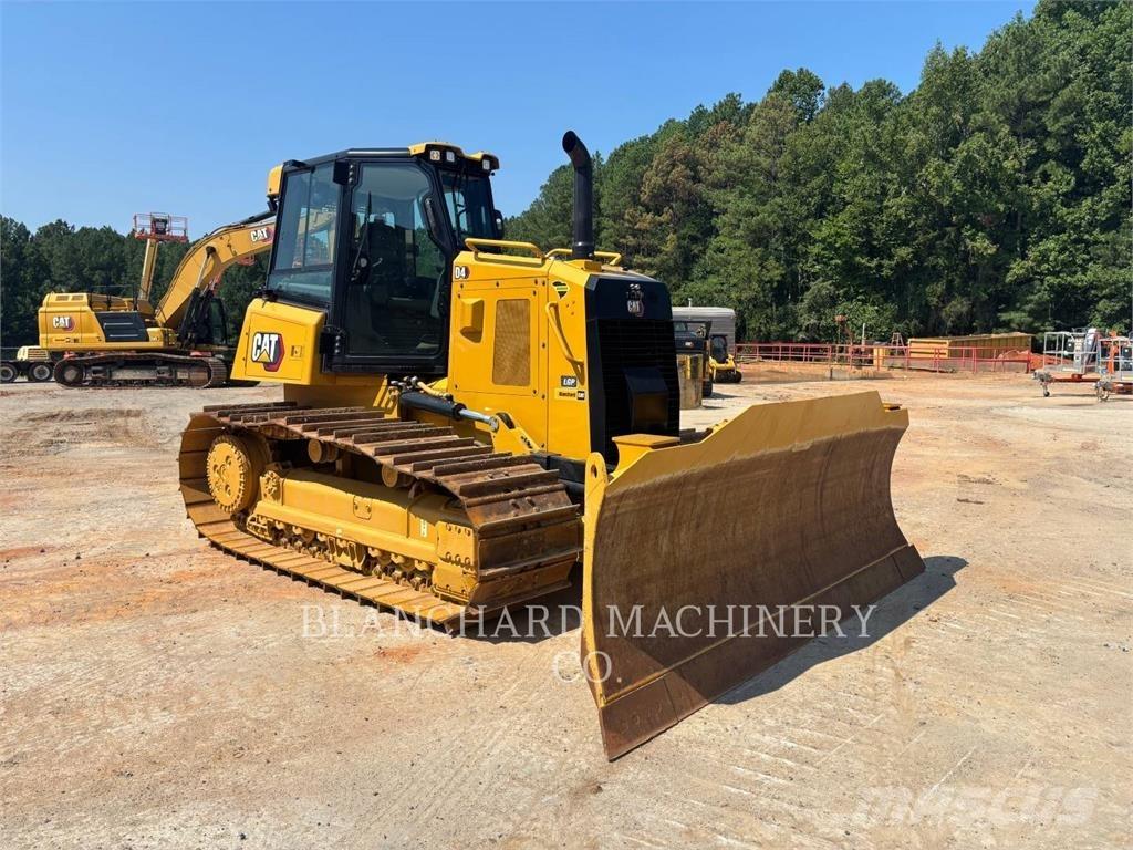 CAT D4 LGP Kāpurķēžu buldozeri