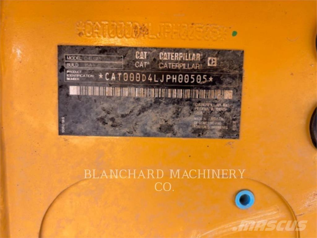 CAT D4 LGP Kāpurķēžu buldozeri
