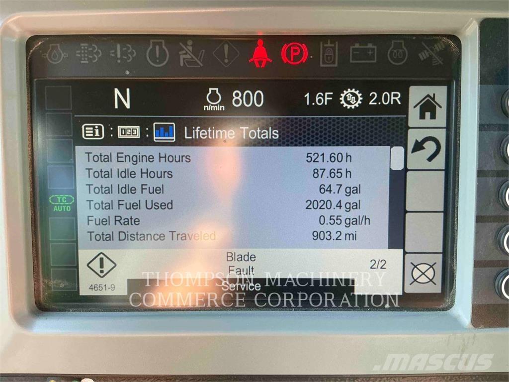 CAT D4 LGP Kāpurķēžu buldozeri