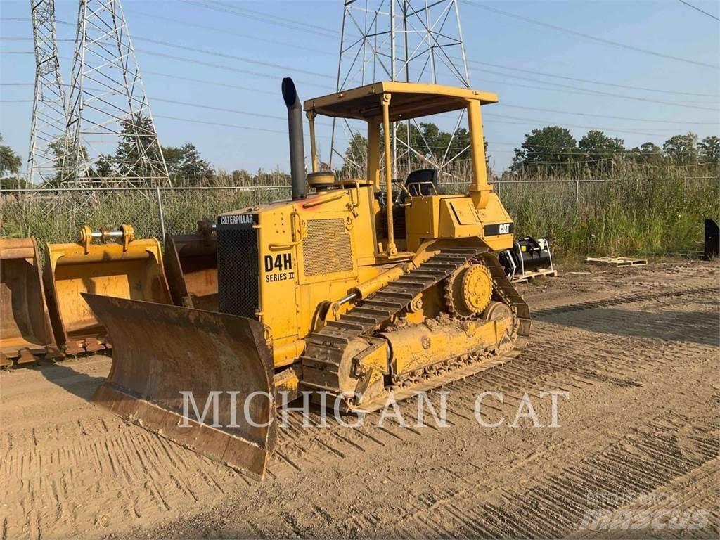 CAT D4H Kāpurķēžu buldozeri