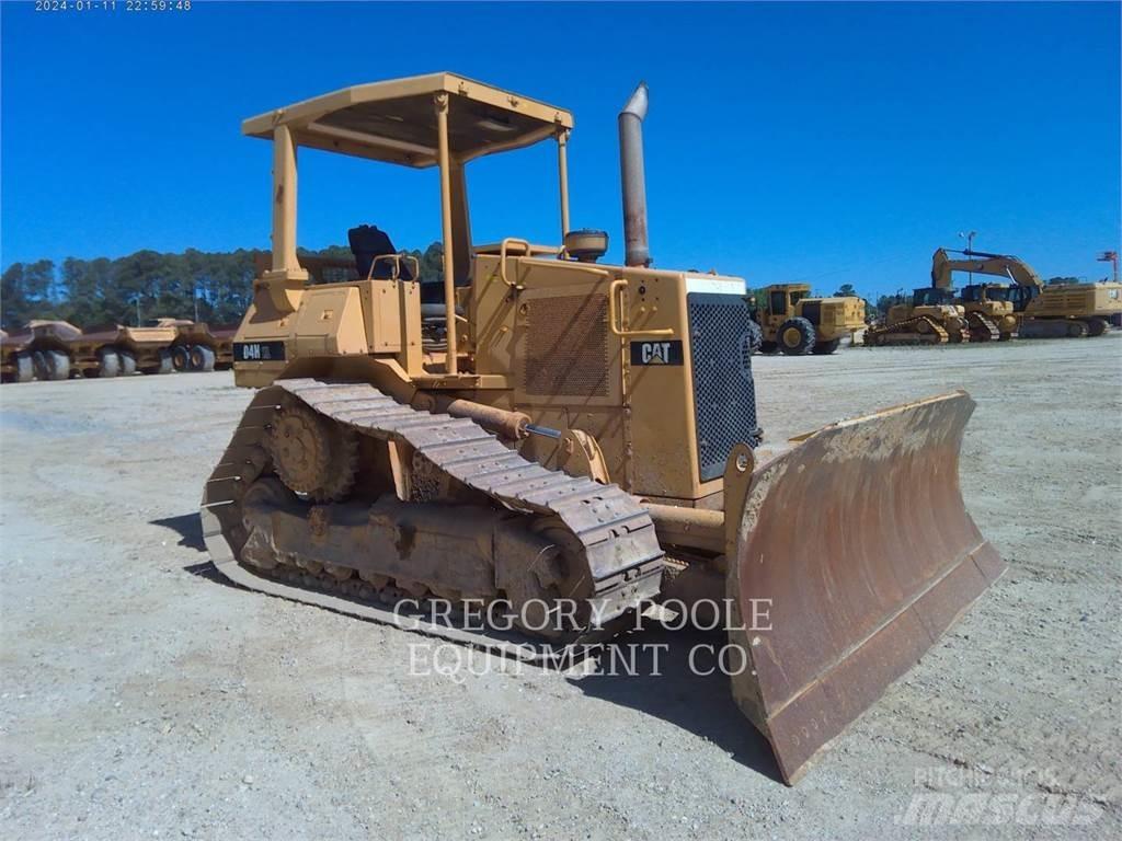 CAT D4HIIIXL Kāpurķēžu buldozeri