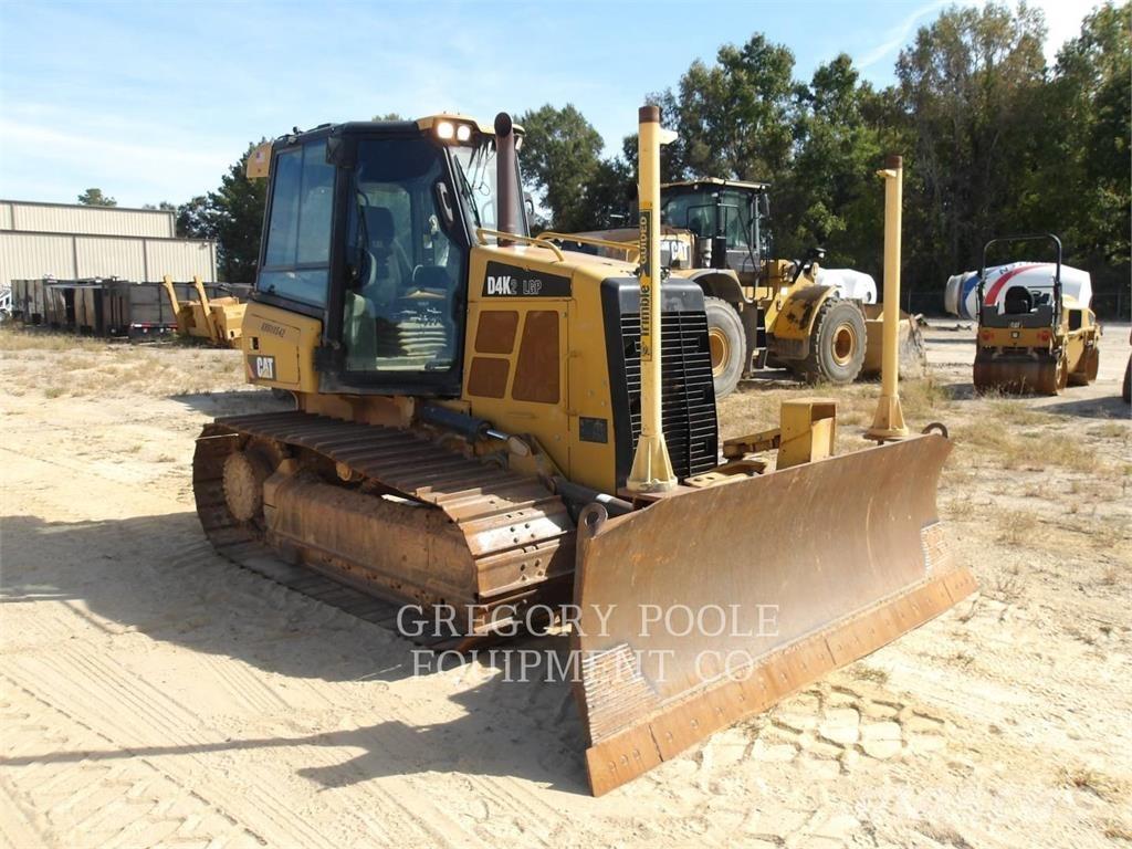 CAT D4K2LGP Kāpurķēžu buldozeri