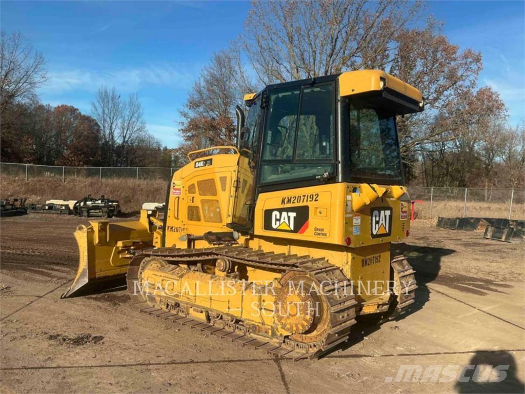 CAT D4K2XL Kāpurķēžu buldozeri