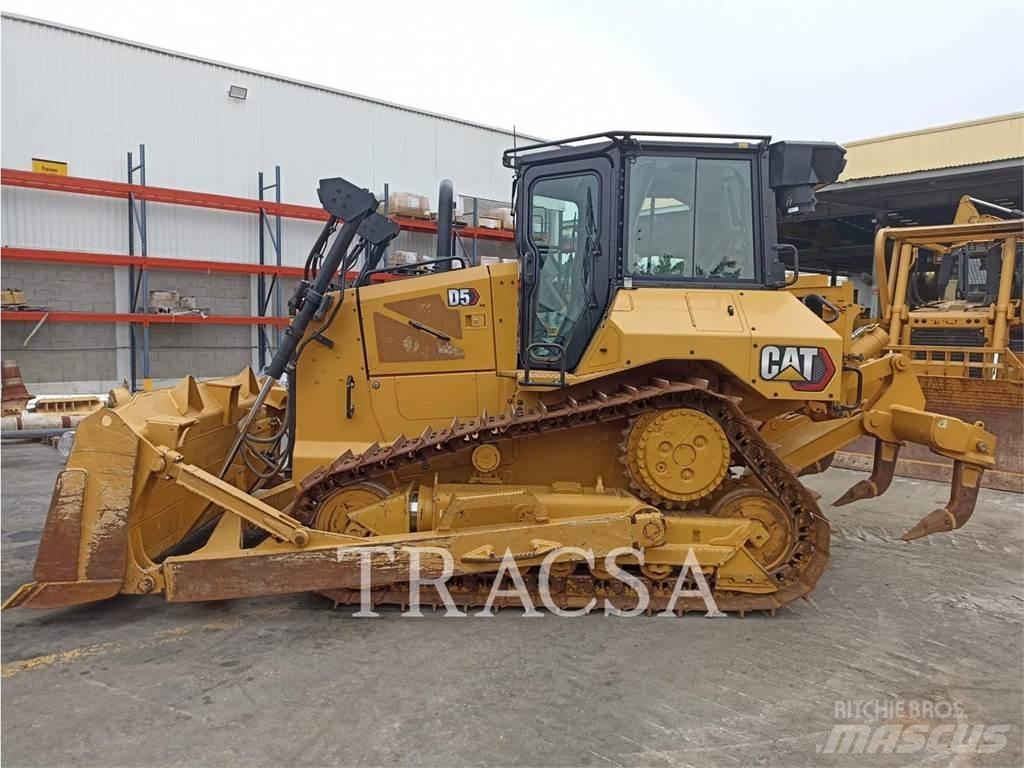 CAT D5 Kāpurķēžu buldozeri