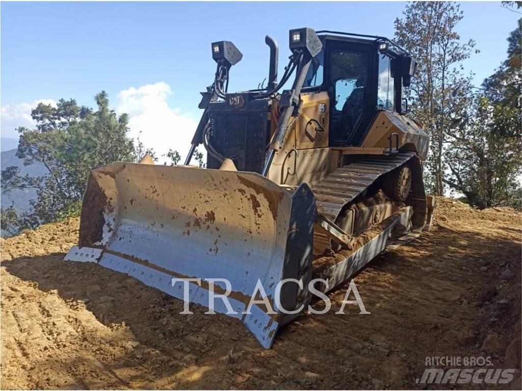 CAT D5 Kāpurķēžu buldozeri