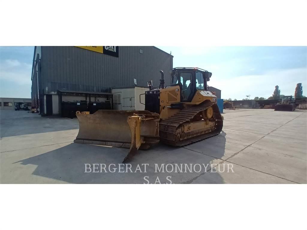 CAT D5 Kāpurķēžu buldozeri