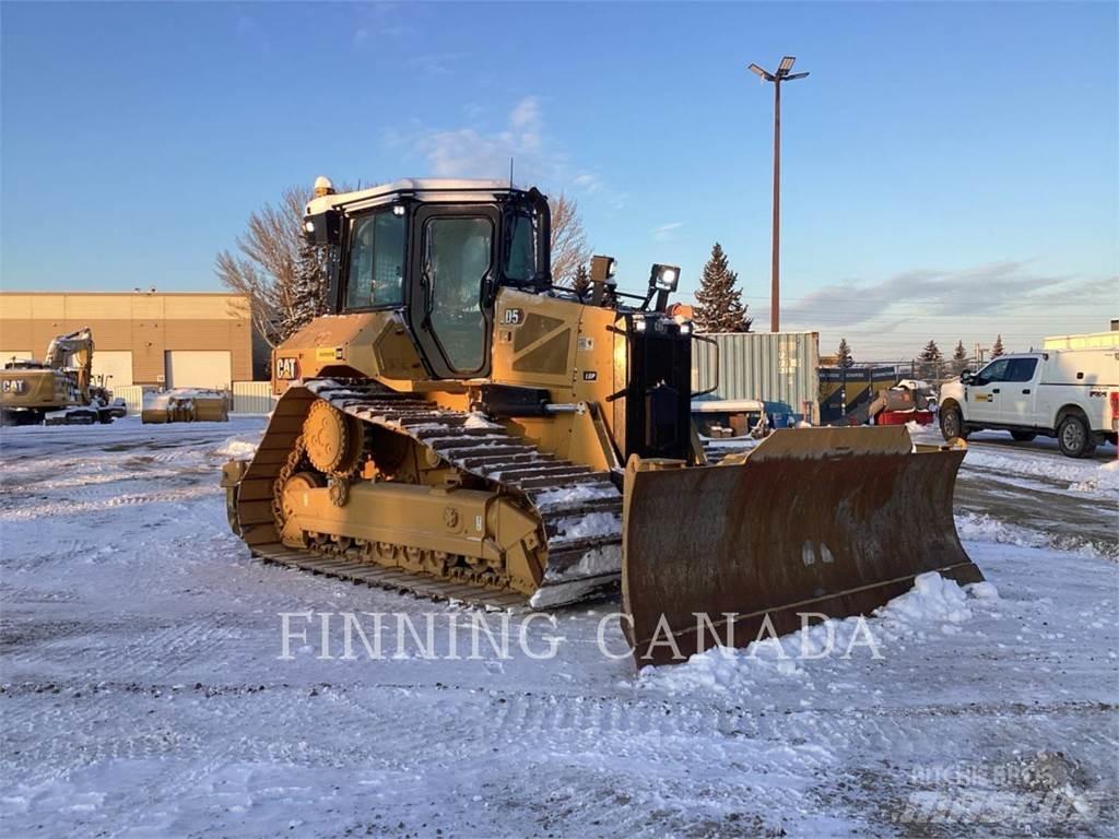 CAT D5-17 Kāpurķēžu buldozeri