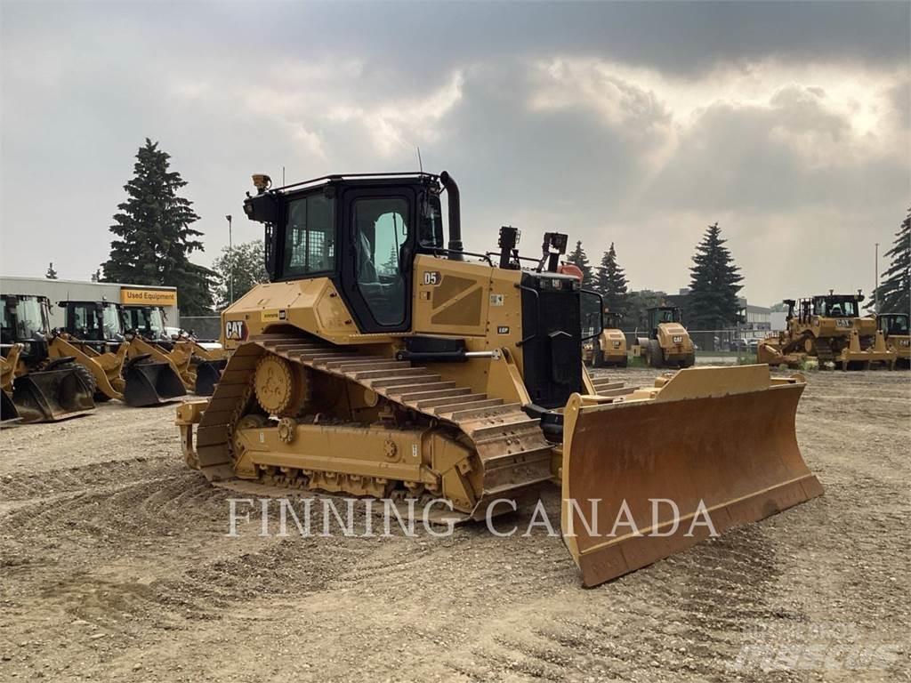 CAT D5-17 Kāpurķēžu buldozeri