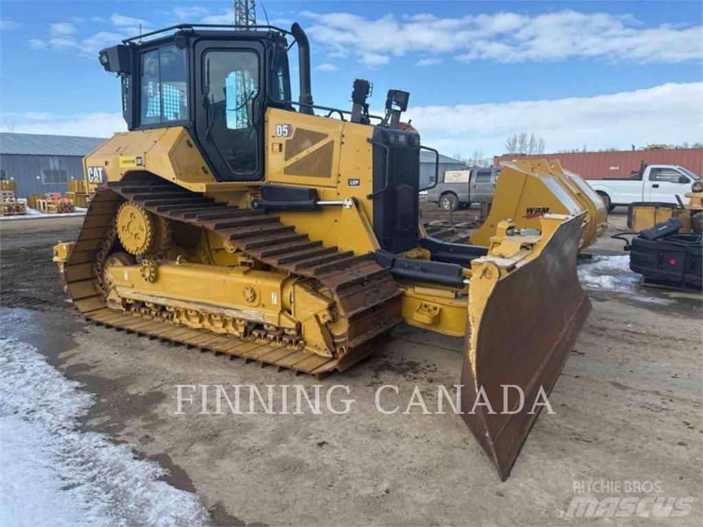 CAT D5-17 Kāpurķēžu buldozeri