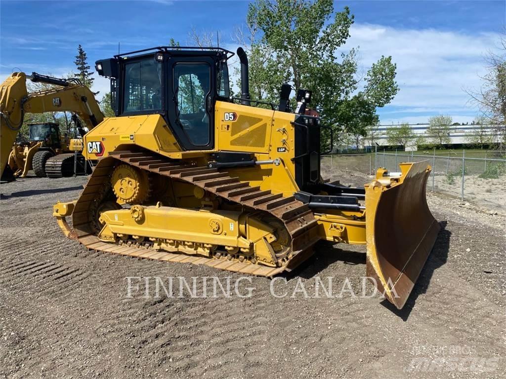 CAT D5-17 Kāpurķēžu buldozeri