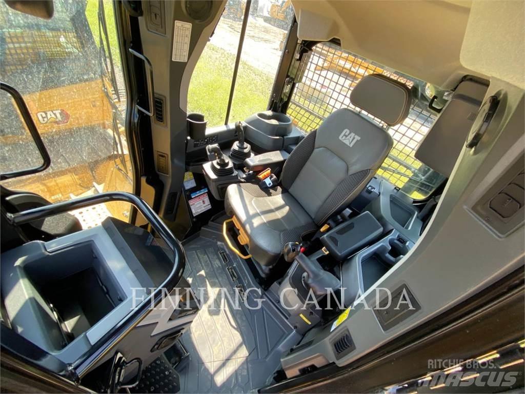 CAT D5-17 Kāpurķēžu buldozeri