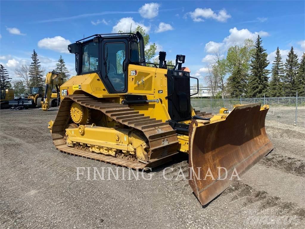 CAT D5-17 Kāpurķēžu buldozeri