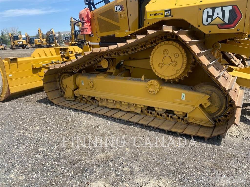 CAT D5-17 Kāpurķēžu buldozeri