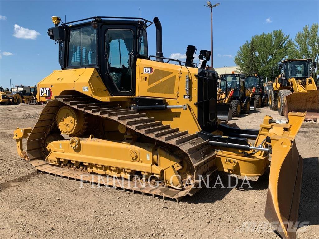 CAT D5-17 Kāpurķēžu buldozeri