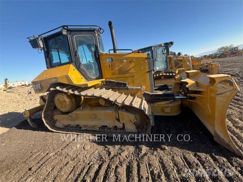 CAT D5-17 XL Kāpurķēžu buldozeri