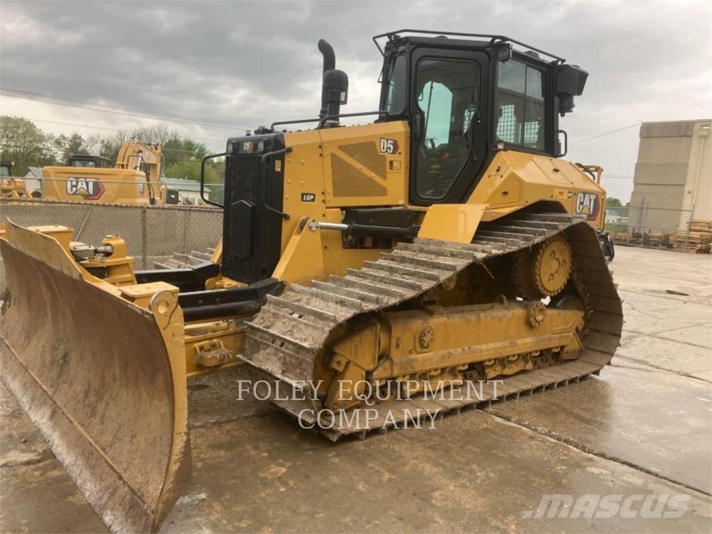 CAT D5-17LGVI Kāpurķēžu buldozeri