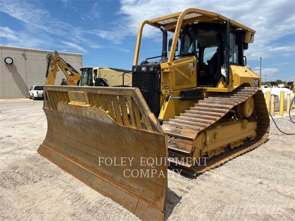 CAT D5-17LGVX Kāpurķēžu buldozeri