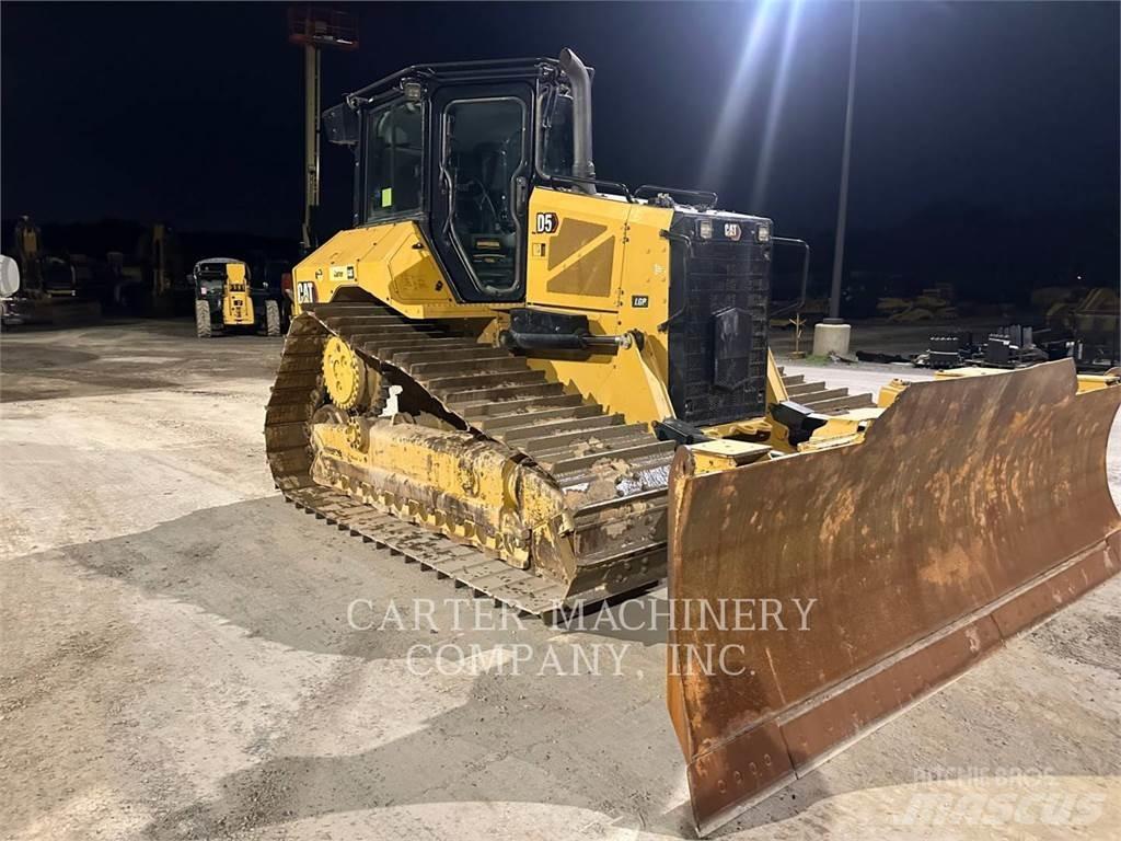 CAT D5-17VP Kāpurķēžu buldozeri