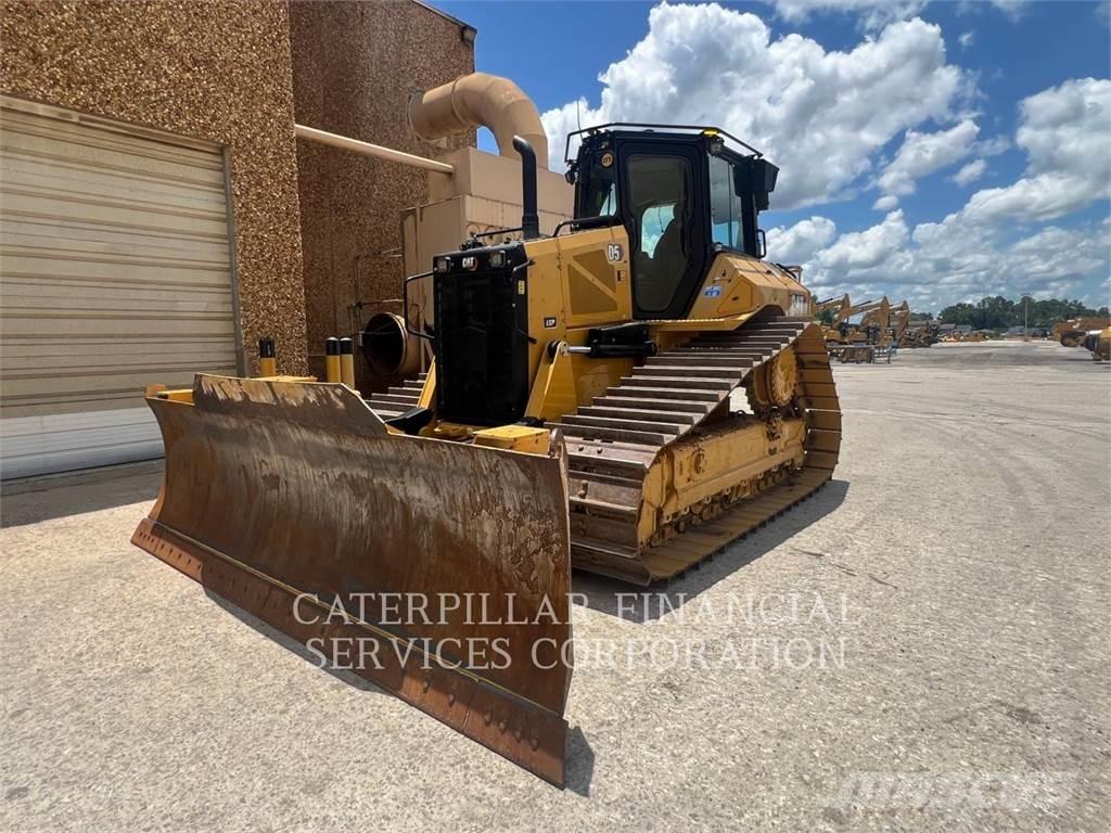 CAT D5-17VP Kāpurķēžu buldozeri