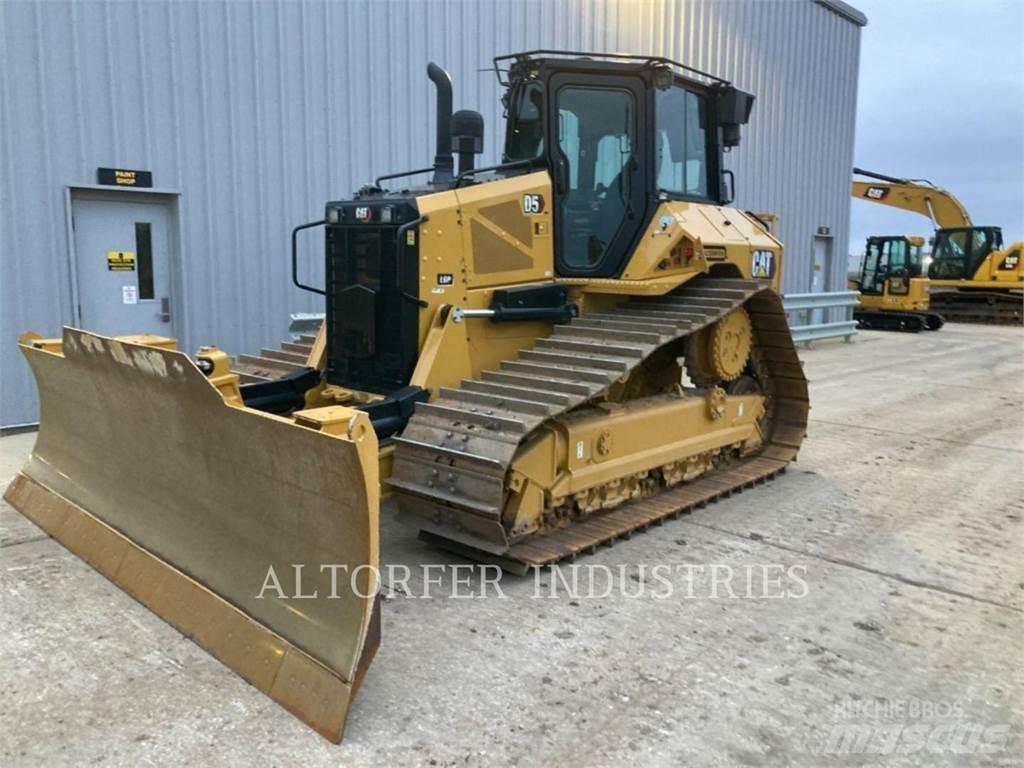 CAT D5-17VPLGP Kāpurķēžu buldozeri