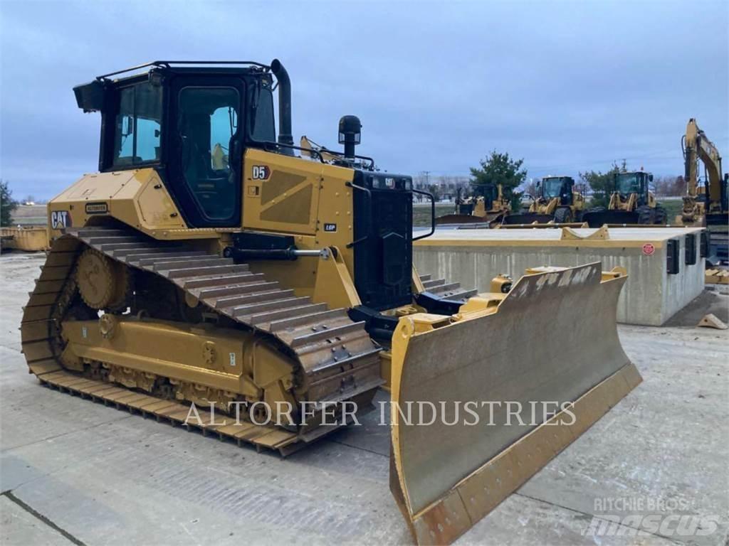CAT D5-17VPLGP Kāpurķēžu buldozeri
