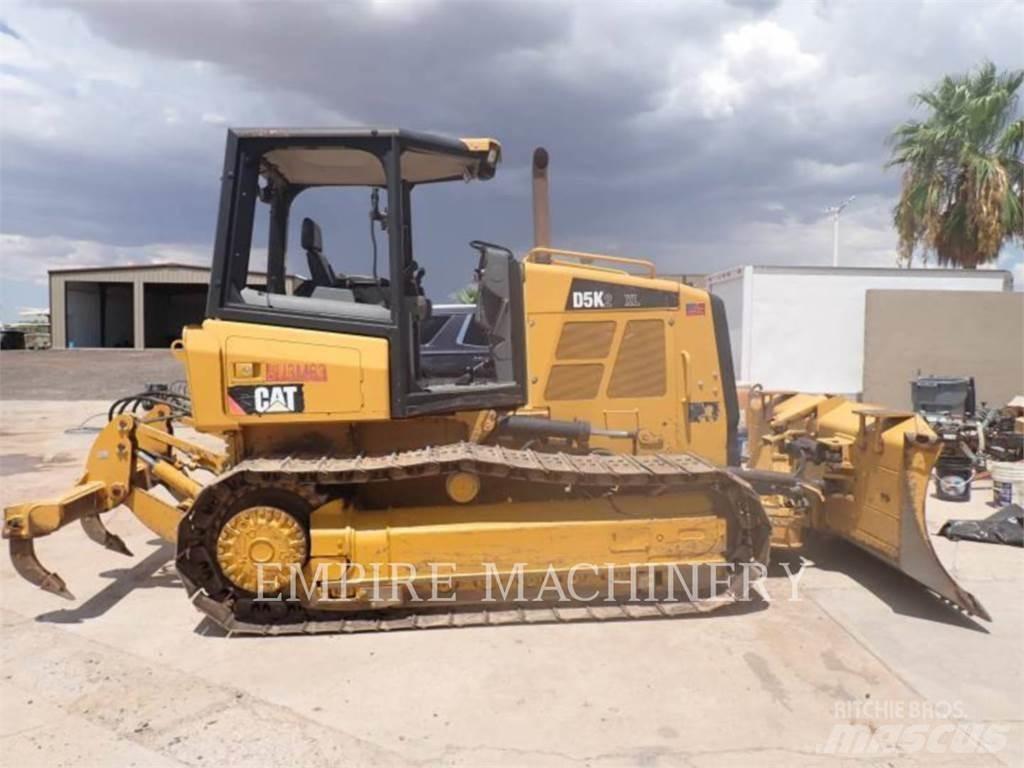 CAT D5K Kāpurķēžu buldozeri