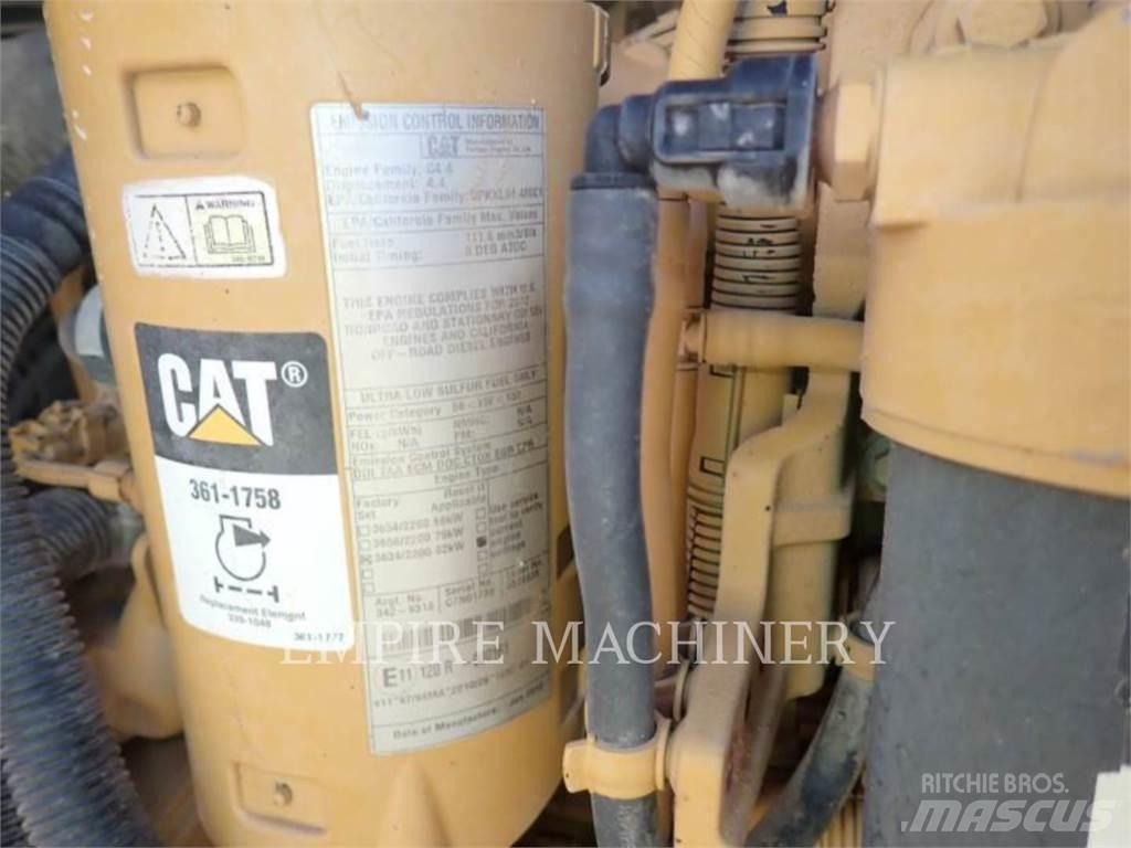 CAT D5K Kāpurķēžu buldozeri